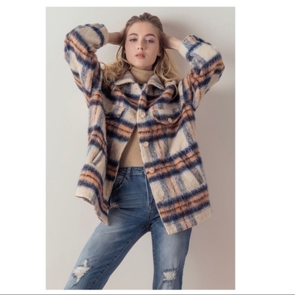 MOUNTAIN LAUREL- Plaid Wool Jacket - Picture 11 of 15